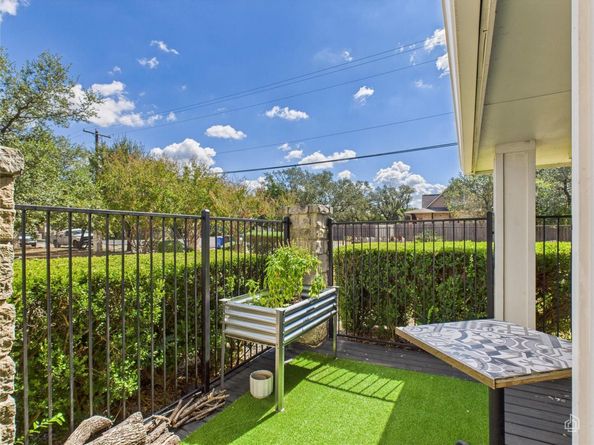 5306 Beacon DR A, Austin TX 78734