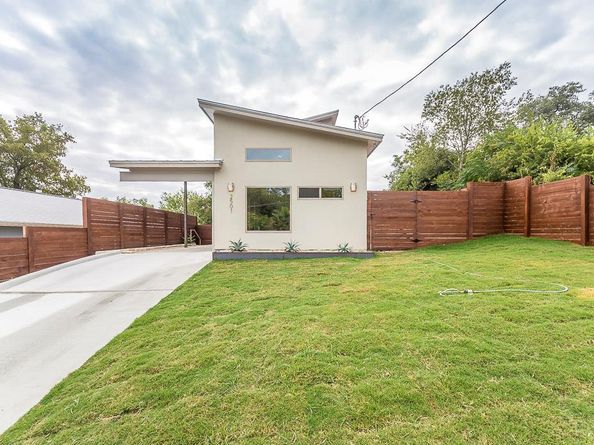 2501 E 9th ST, Austin TX 78702