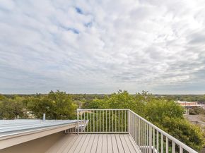 2501 E 9th ST, Austin TX 78702