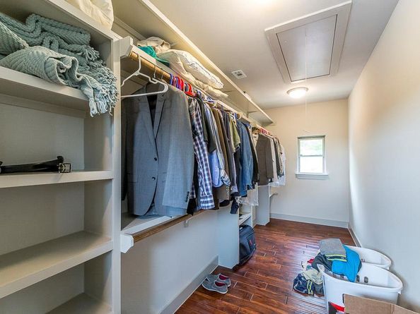 2501 E 9th ST, Austin TX 78702