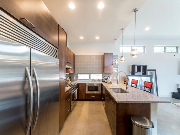 2501 E 9th ST, Austin TX 78702