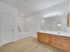 19700 San Chisolm DR, Round Rock TX 78664