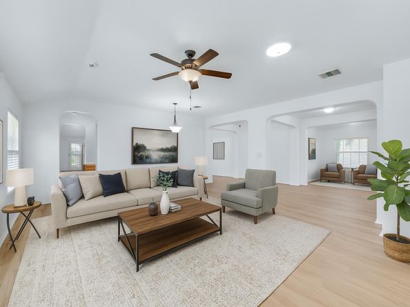 19700 San Chisolm DR, Round Rock TX 78664