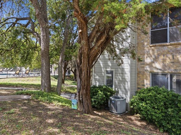 2450 Wickersham LN 1001, Austin TX 78741