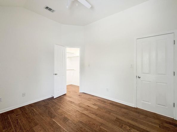 5859 Lomita Verde Cir, Austin TX 78749