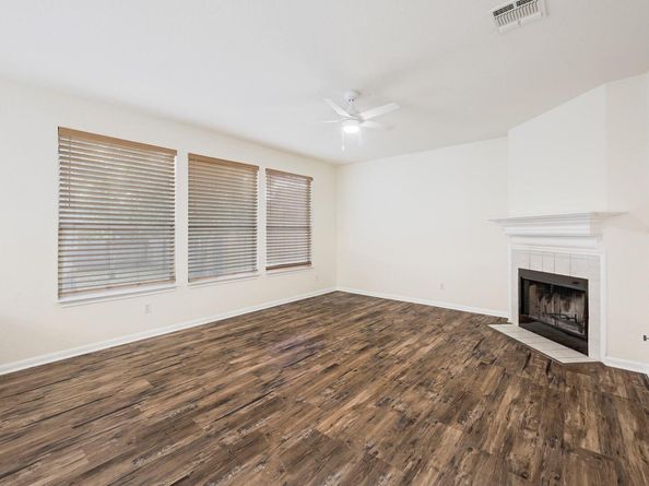 5859 Lomita Verde Cir, Austin TX 78749