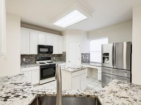 5859 Lomita Verde Cir, Austin TX 78749