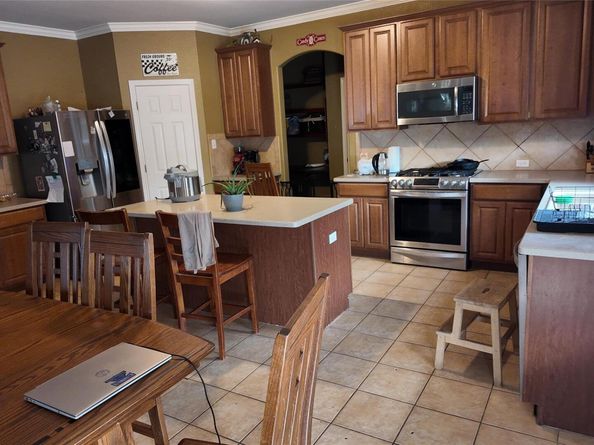 4522 Heritage Well LN, Round Rock TX 78665