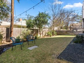 1225 Hillside Ave 4, Austin TX 78704
