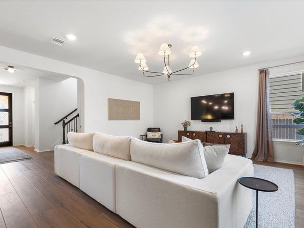 7010 Harvest Trail DR, Austin TX 78736