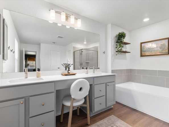 7010 Harvest Trail DR, Austin TX 78736