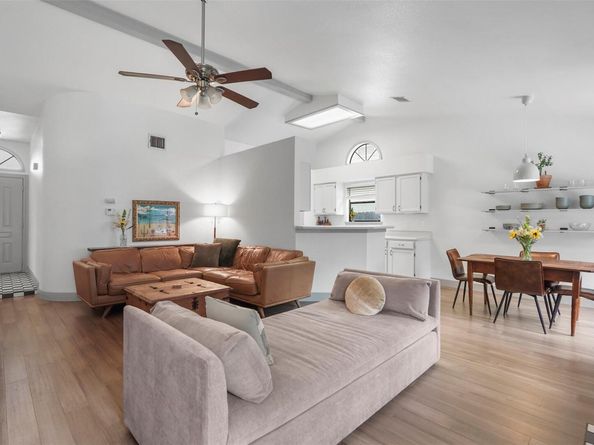 7912 Tiffany DR, Austin TX 78749