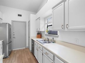 7912 Tiffany DR, Austin TX 78749