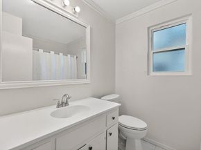 11401 Windermere Mdw, Austin TX 78759