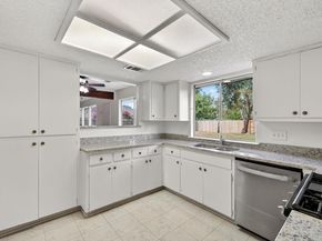 11401 Windermere Mdw, Austin TX 78759