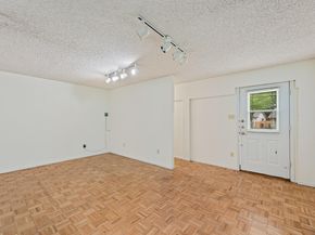8022 Scotland Yard, Austin TX 78759