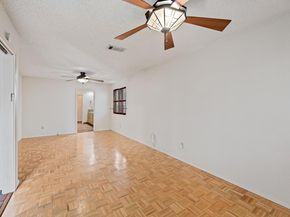 8022 Scotland Yard, Austin TX 78759