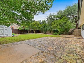 8022 Scotland Yard, Austin TX 78759