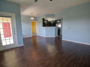 2320 Gracy Farms LN 1434, Austin TX 78758