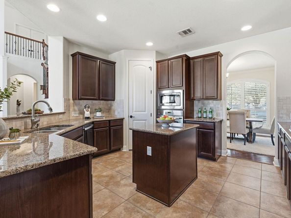 3815 Avery Woods LN, Cedar Park TX 78613