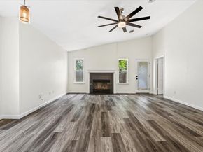 4004 Danli LN, Austin TX 78749