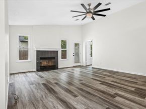 4004 Danli LN, Austin TX 78749