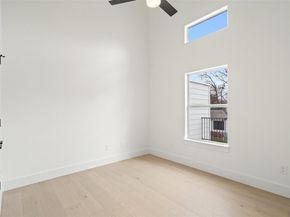 1212 Poquito ST 1, Austin TX 78702