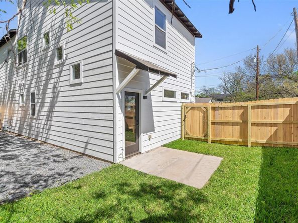 1212 Poquito ST 1, Austin TX 78702