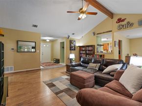 9112 Hazelhurst DR, Austin TX 78729