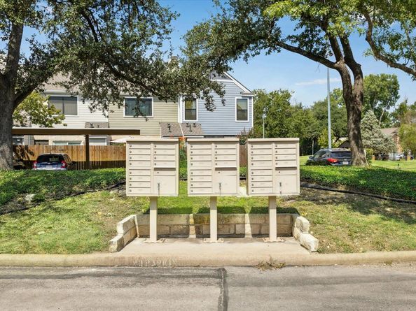 12325 Los Indios TRL 12, Austin TX 78729