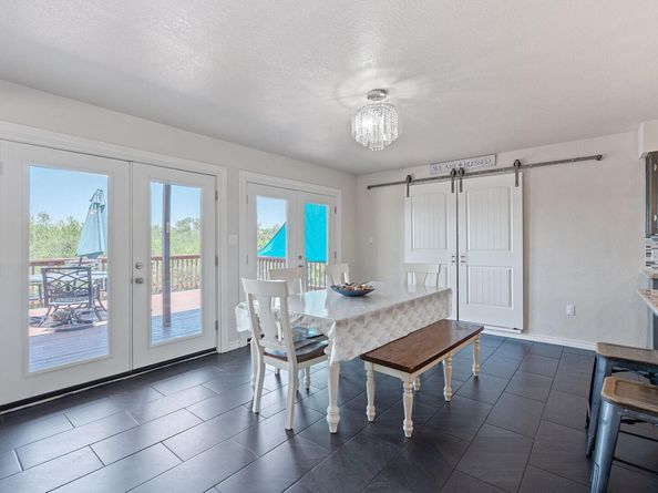 156 Lakefront DR, Point Venture TX 78645