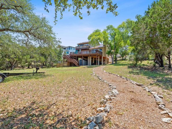 156 Lakefront DR, Point Venture TX 78645
