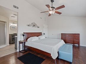 156 Lakefront DR, Point Venture TX 78645