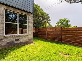 406 Post Road DR 1, Austin TX 78704