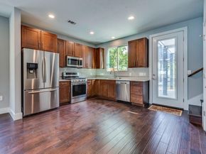 406 Post Road DR 1, Austin TX 78704