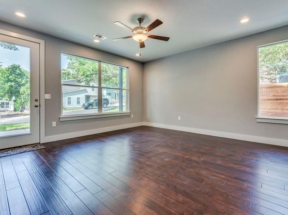 406 Post Road DR 1, Austin TX 78704