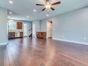 406 Post Road DR 1, Austin TX 78704