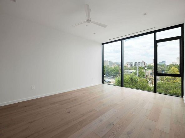 1006 Baylor ST 303, Austin TX 78703
