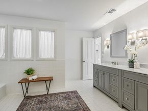 1506 W 13th ST 11, Austin TX 78703