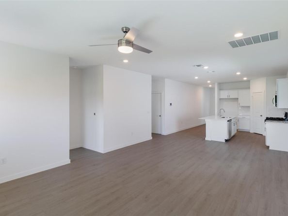 9605 Oxbow Strap DR, Austin TX 78724