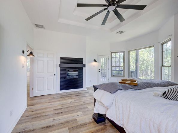 9902 Scenic Bluff DR, Austin TX 78733