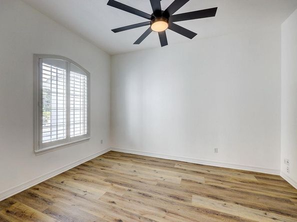 9902 Scenic Bluff DR, Austin TX 78733