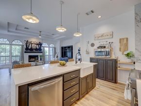 9902 Scenic Bluff DR, Austin TX 78733