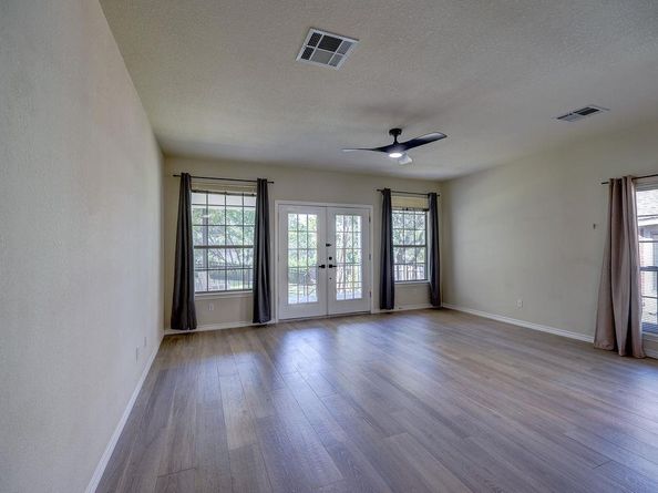 9902 Scenic Bluff DR, Austin TX 78733