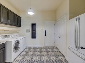 9902 Scenic Bluff DR, Austin TX 78733