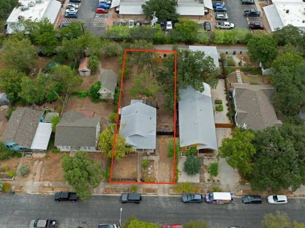 708 W 35th ST, Austin TX 78705