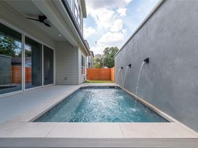 1702 Pennsylvania Ave, Austin TX 78702