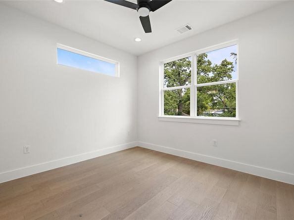 1702 Pennsylvania Ave, Austin TX 78702