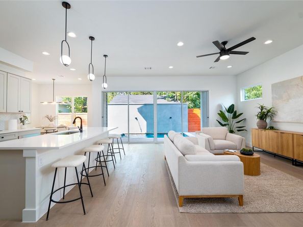 1702 Pennsylvania Ave, Austin TX 78702