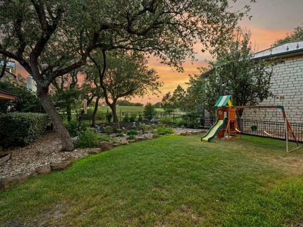 5715 Misty Hill CV, Austin TX 78759